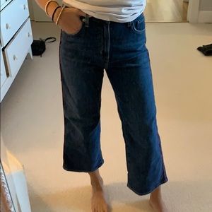 Levi’s crop flare